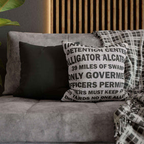 Alligator Alcatraz, Sign Canvas Pillowcase, Throw Pillow Cover - Gatortraz