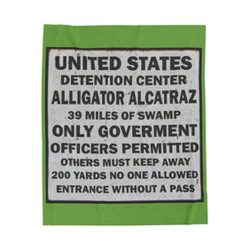 Alligator Alcatraz Sign Velveteen Plush Blanket, Cozy Throw for Home Decor - Gatortraz